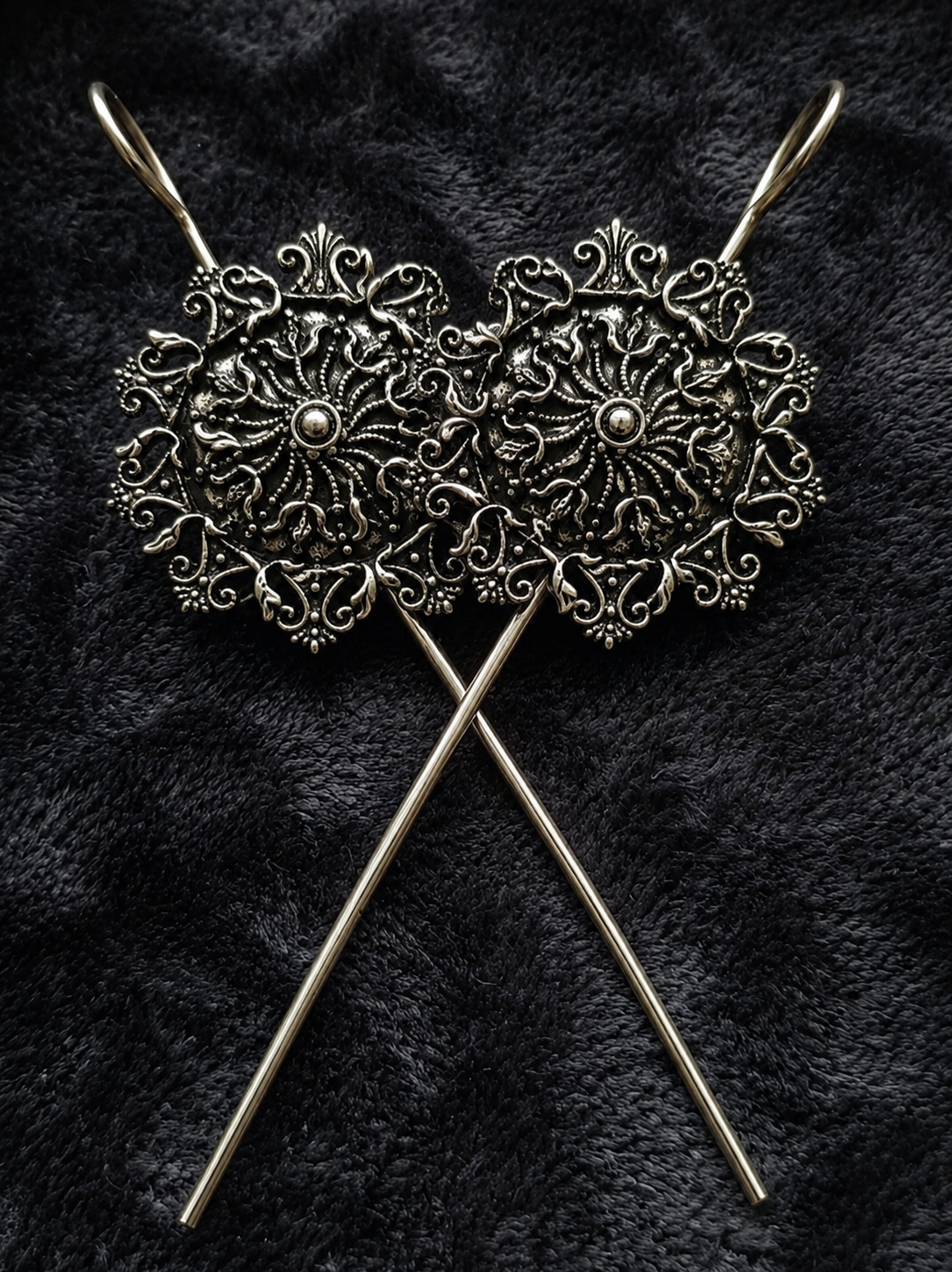 Antique Silver Oxidised Floral Statement Hair Pins for Women – Set of 1