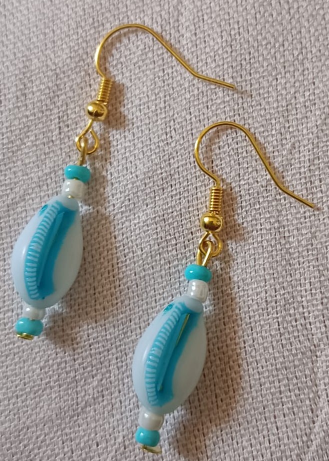 Boho Cowrie Shell Drop Earrings – Bright Summer Edition