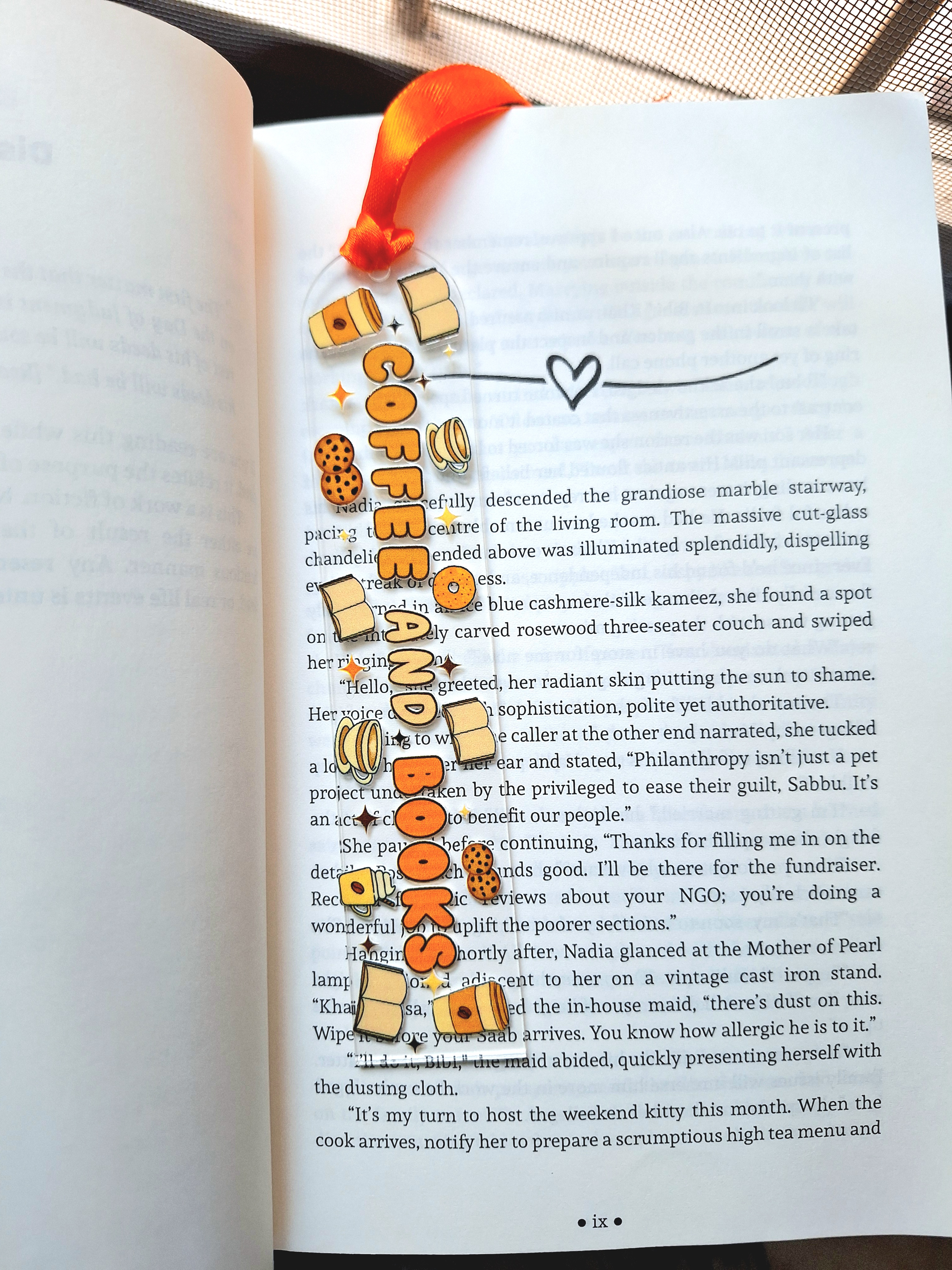 Coffee and books bookmark | Aesthetic transparent bookmark