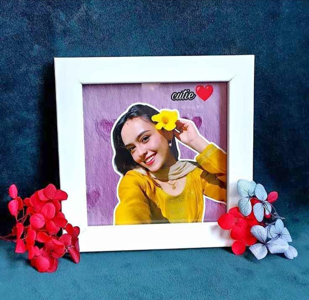 Customized 4x4 Photo Frame | Personalized Picture Frame with Your Photo | Mini Table Top Gift for Birthday, Anniversary, Couple, Family | White Frame