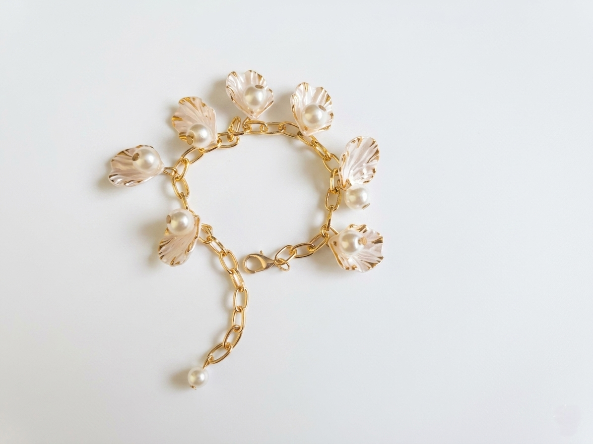 Elegant Acrylic Shell & Pearl Gold-Tone Charm Bracelet - Adjustable