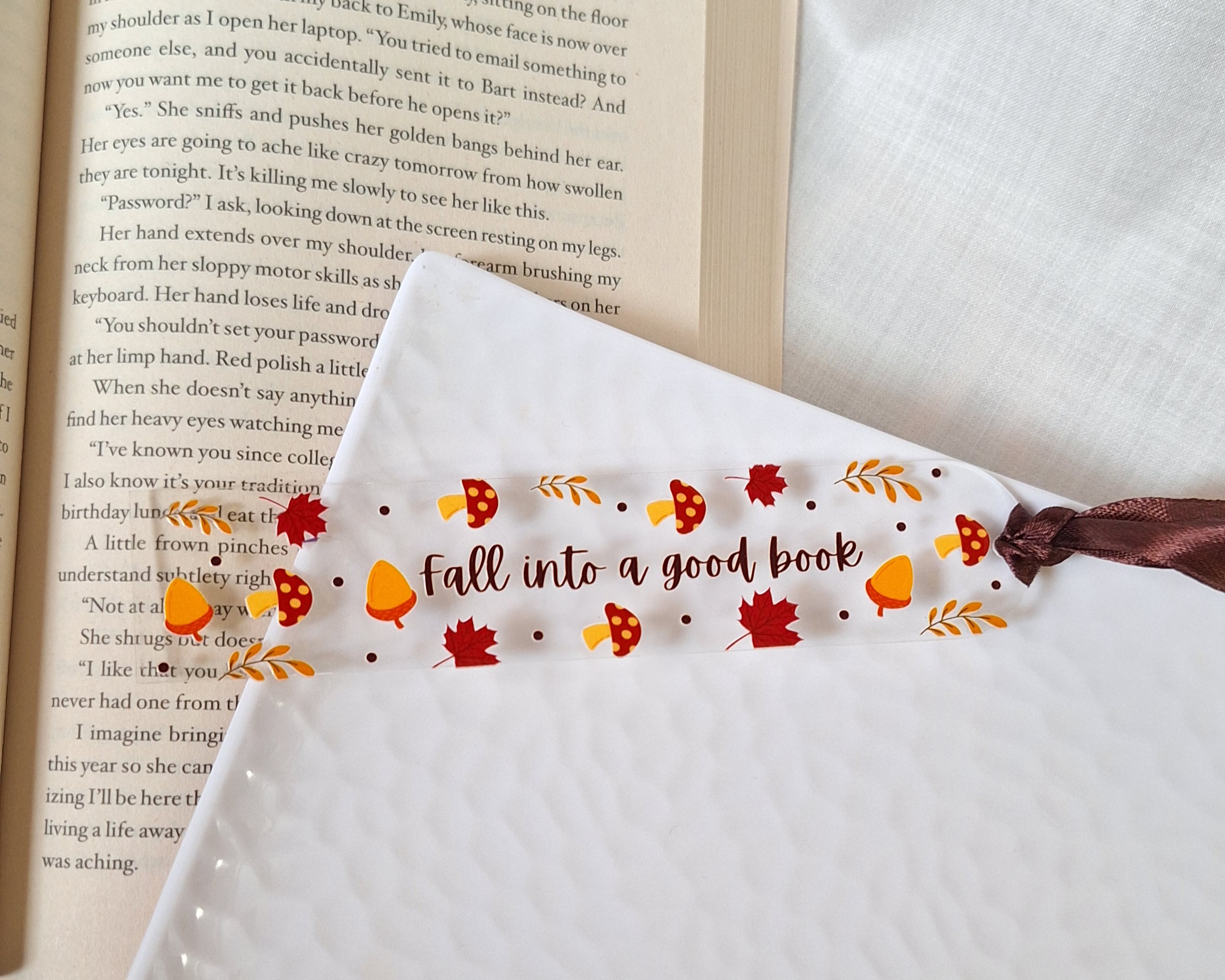 Fall into a good book bookmark | cosy autumn bookmark | cute bookmarks