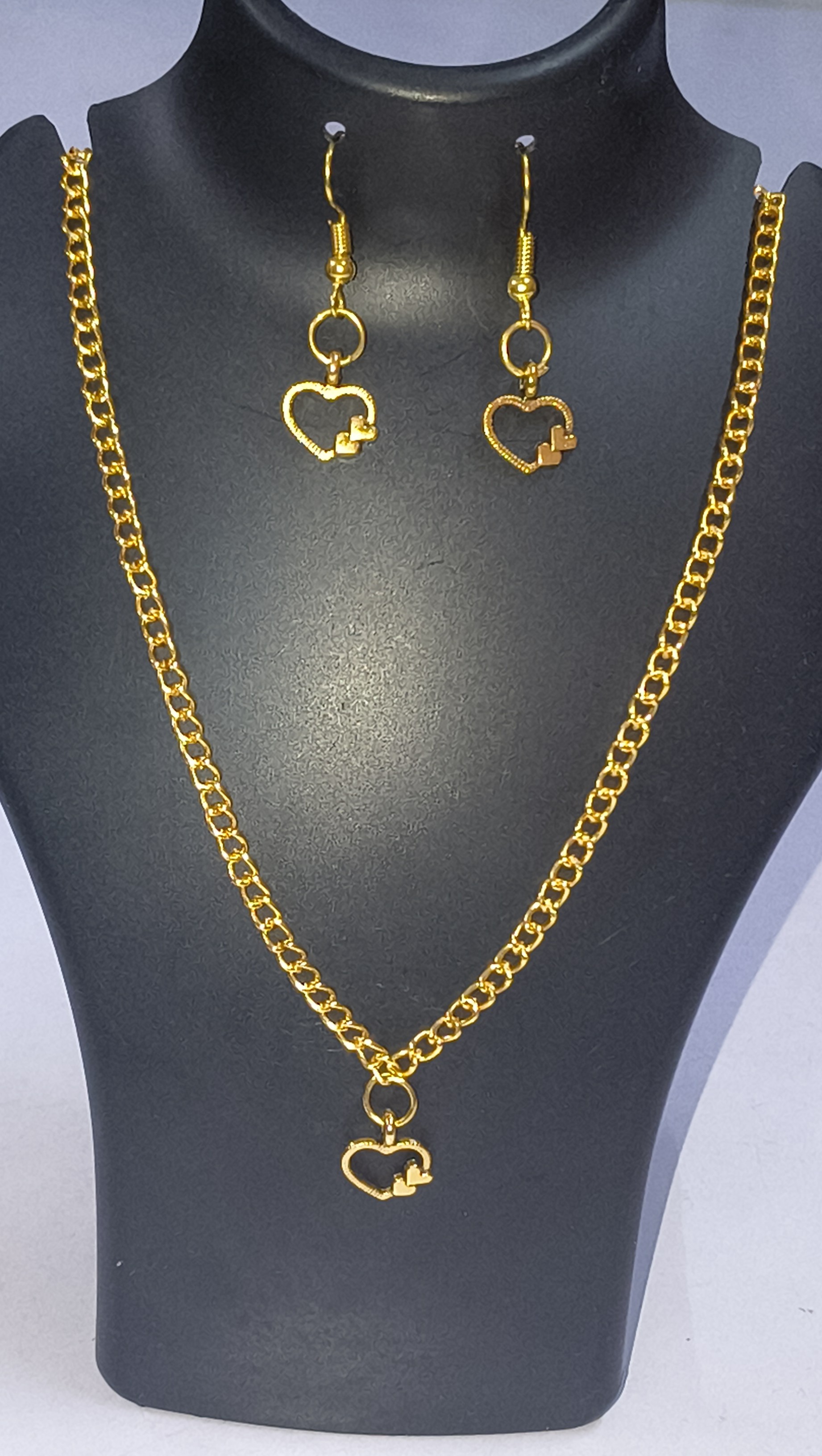 Golden double heart metal neck set & Eyerring beautiful handmade jewellery