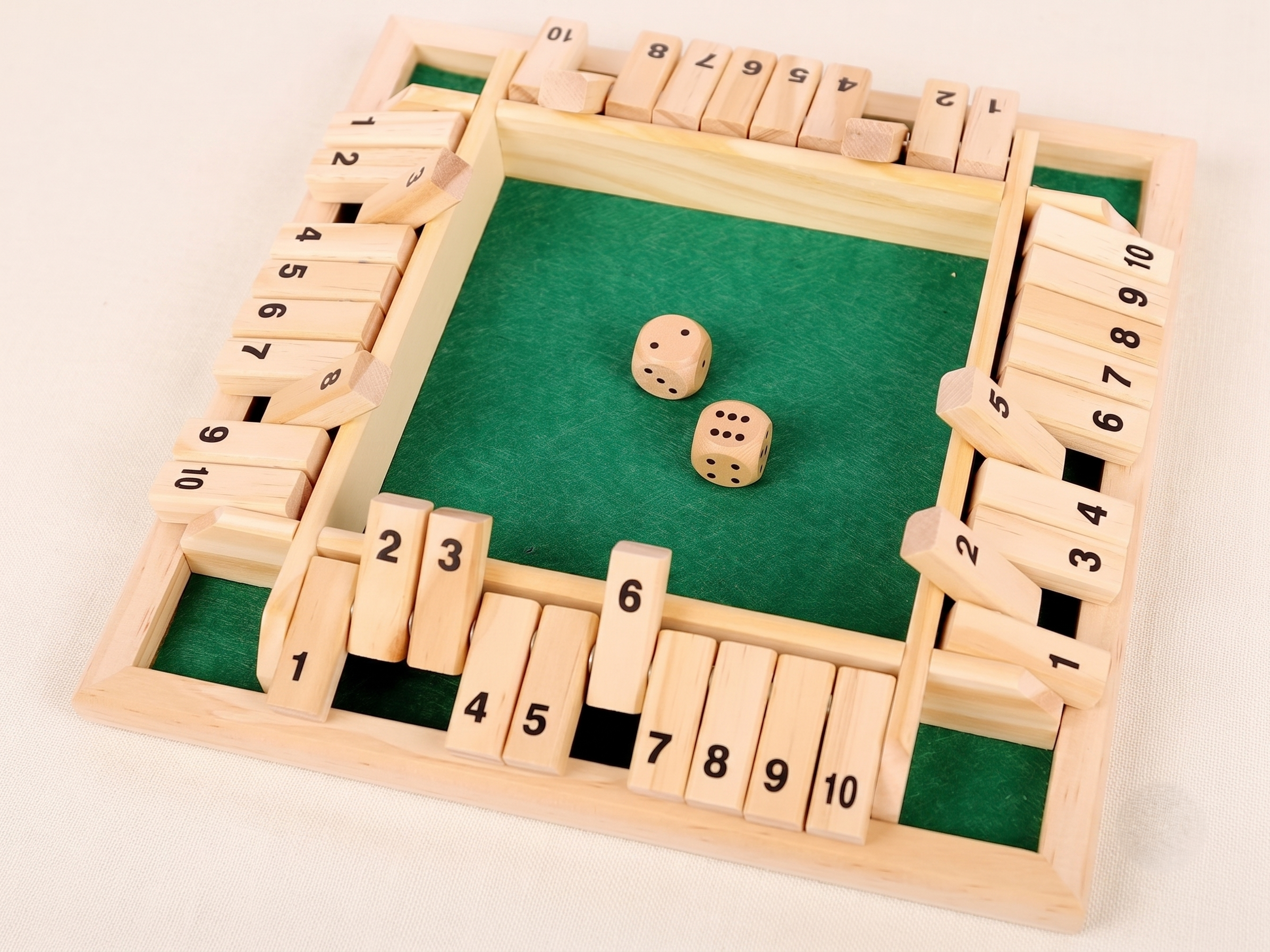 Premium 4-Player Wooden Shut The Box Board Game – Classic Dice Game for Family Night, Pub & Party | Educational Math Learning Toy for Kids and Adults