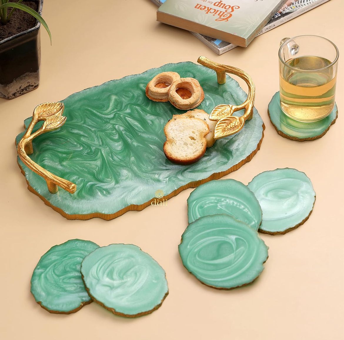 Handcrafted Resin Serving Tray & Coaster Set (Marble Finish)