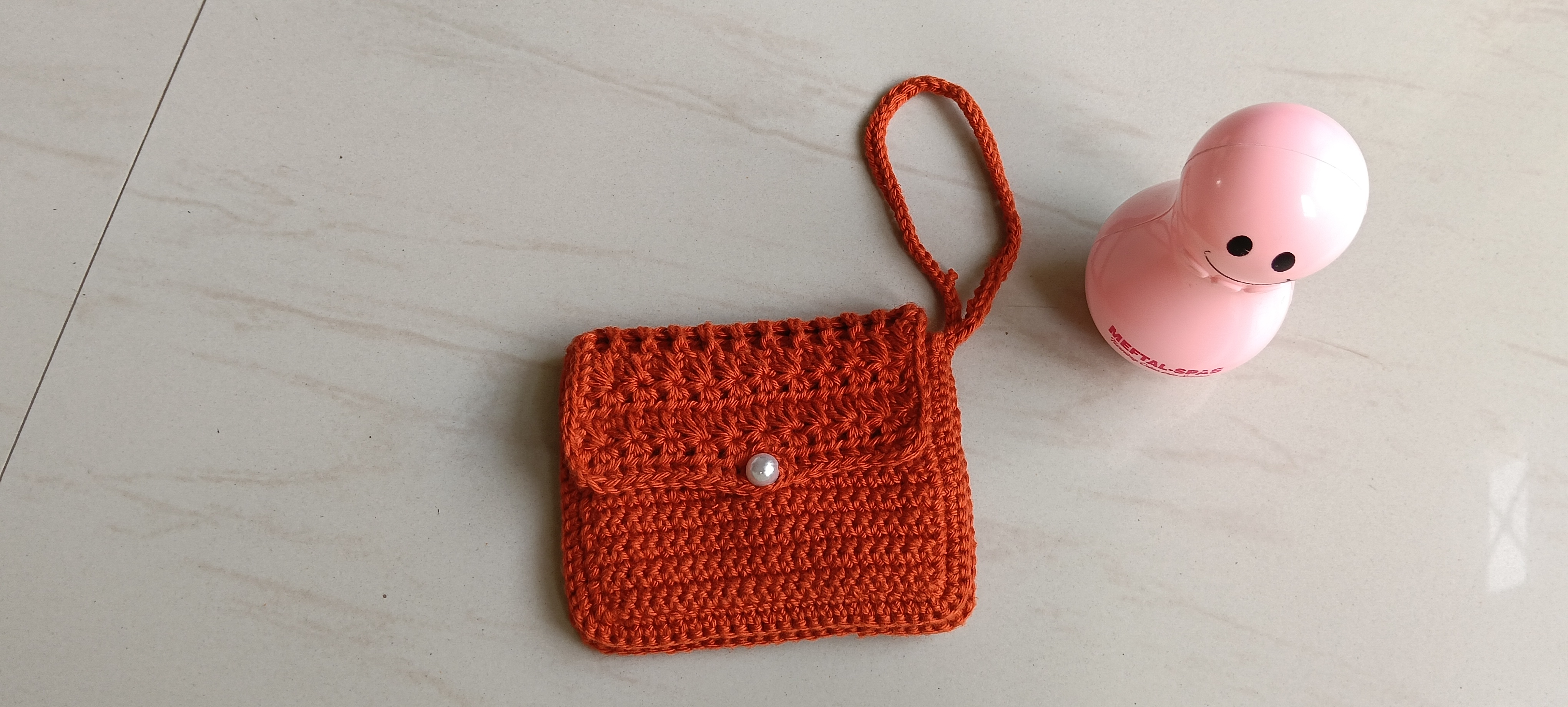 Seamless Crochet Wallet