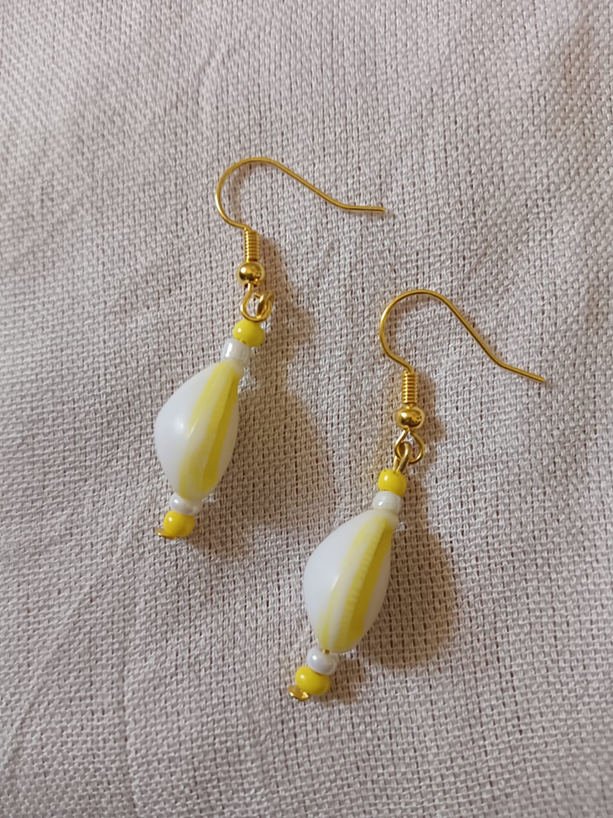 The Everyday Color-Pop Drop Earrings