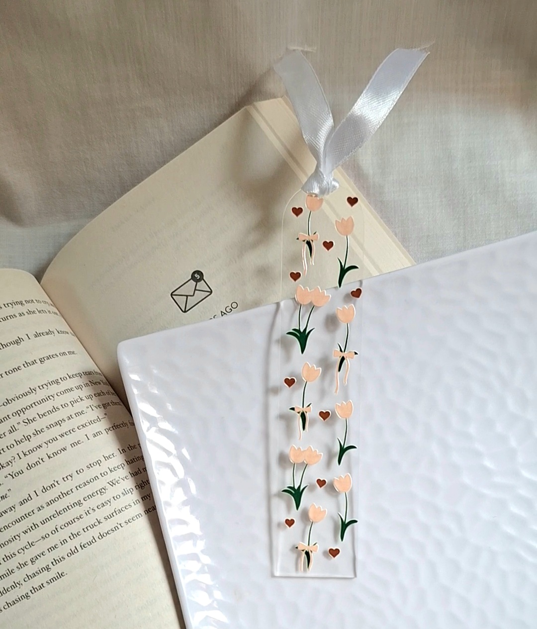 Tulip x bow bookmark | Aesthetic reading accessory for bibliophiles